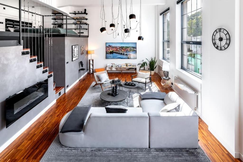 Ferienwohnung The Factory Loft Prag Exterior foto